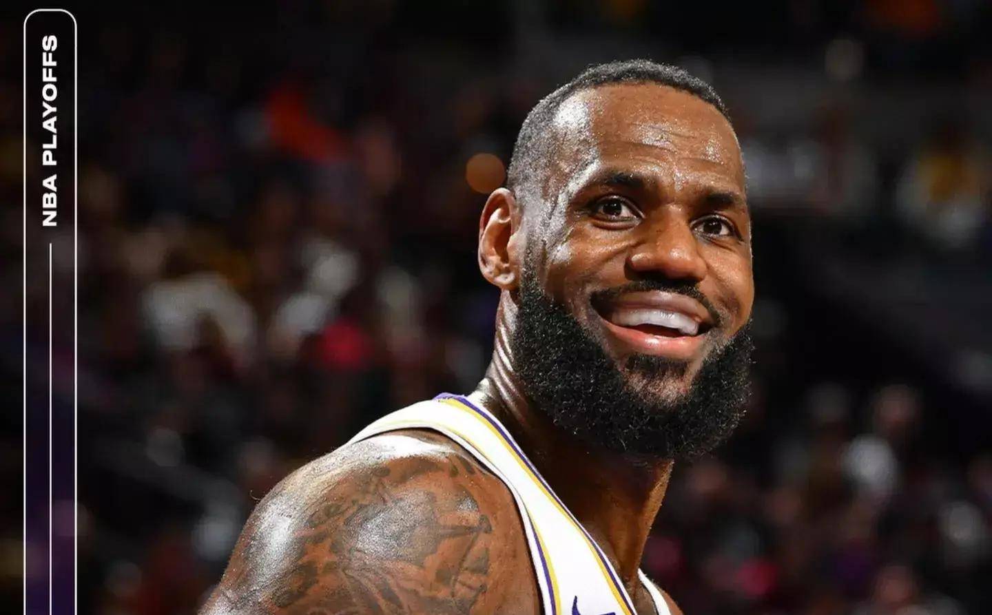 C9前途光明！，詹姆斯新星比赛局势复杂表现突出上演精彩一战(NBA火箭队交易新闻)