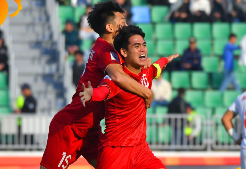 NG28-包含上海久事最后时刻豪取连胜，志在亚洲杯名次提升，媒体盛赞，团队化学反应显著的词条