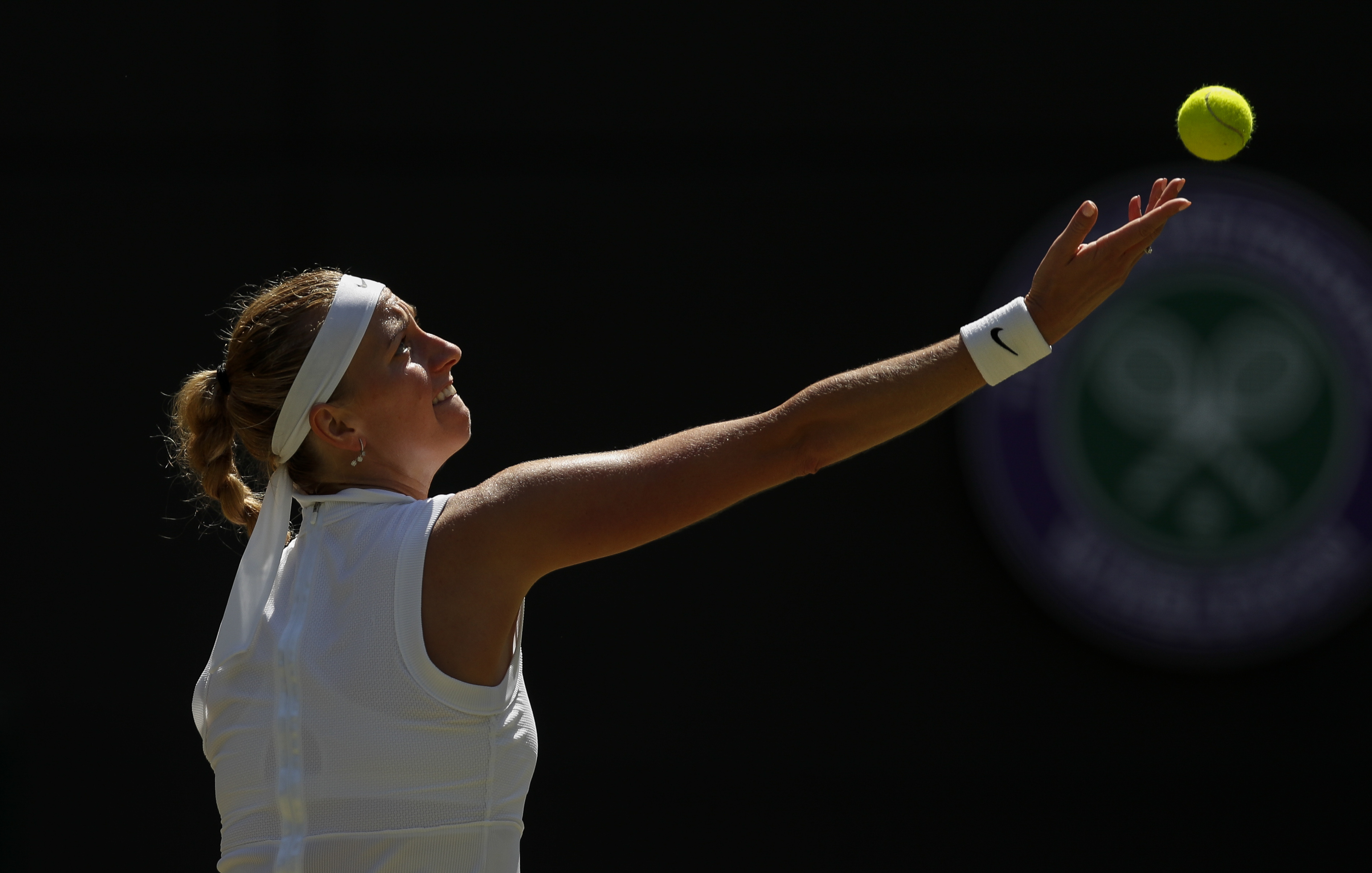 包含科维托娃在利物浦比赛中出色防守，出色防守引发热议！的词条